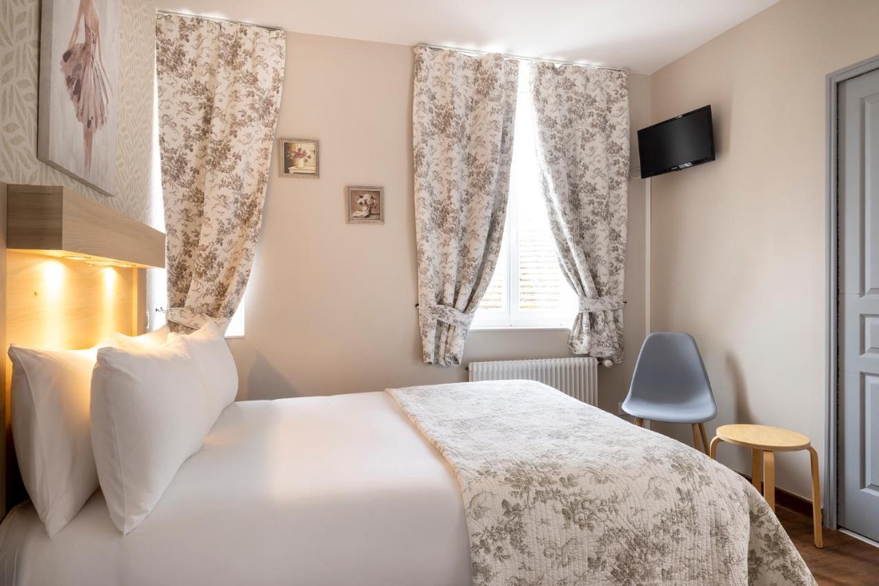 Hotel De Lion Sur Mer 외부 사진