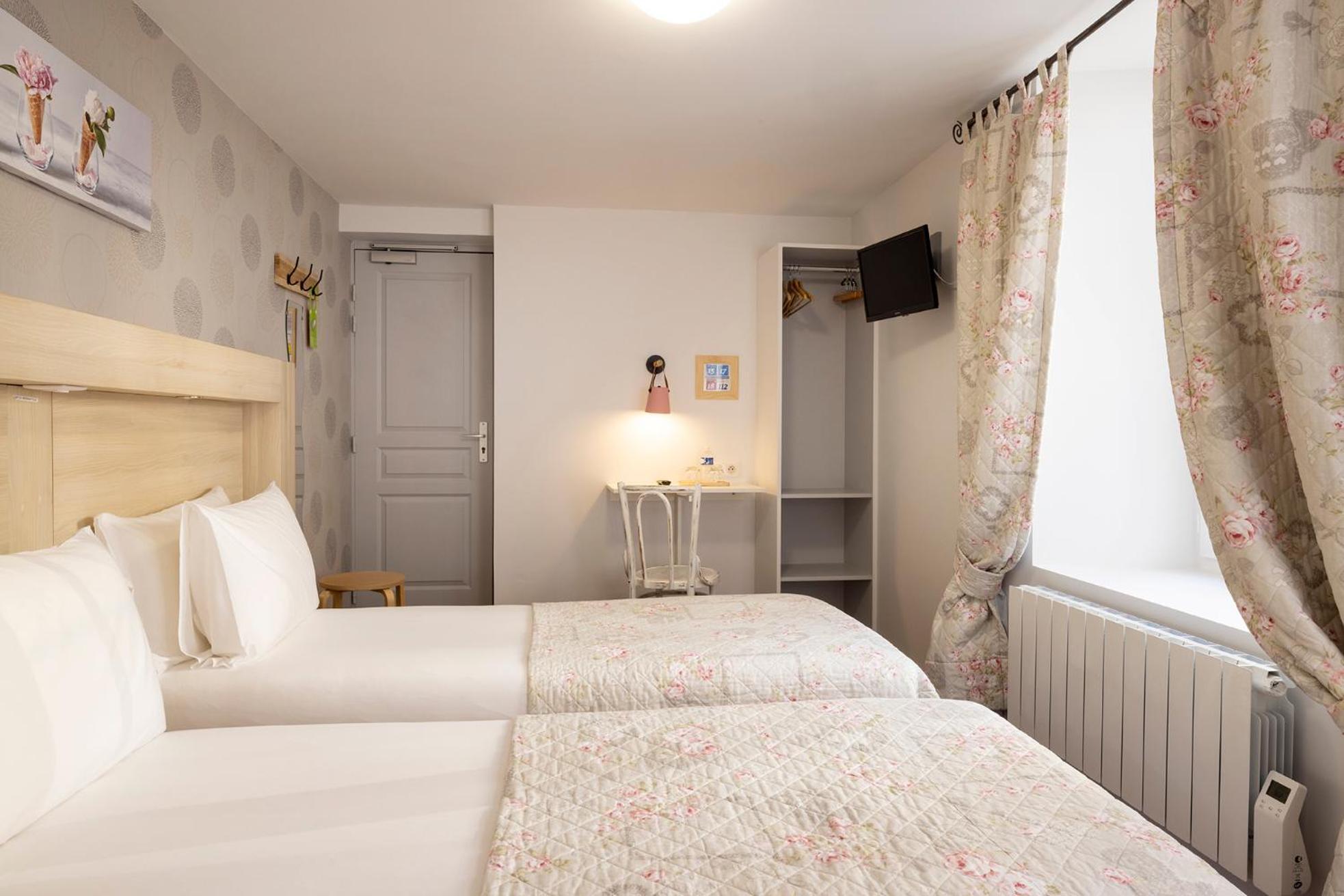 Hotel De Lion Sur Mer 외부 사진